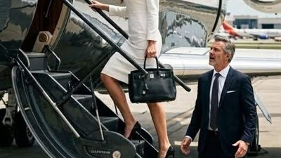 انكشف المستور.. وقّعت الطلاق بثقة وبعد 10 ثواني بس طلع إنها صاحبة إمبراطورية طيران!